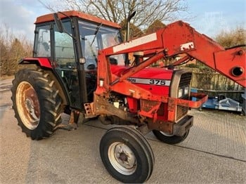 MF 375 Tracktor 3